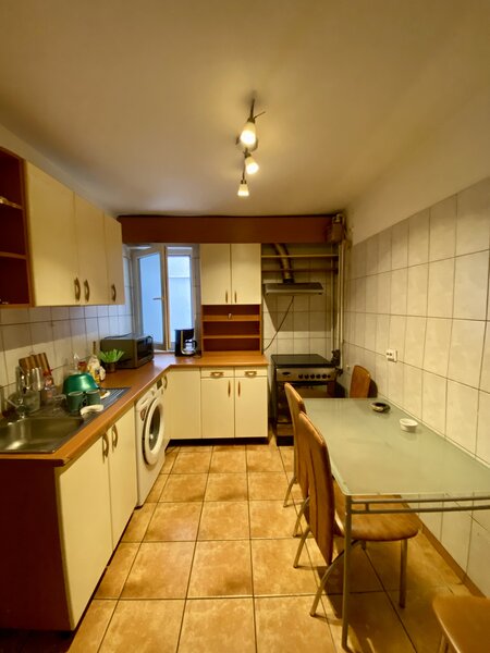 Drumul Taberei, intersectie Favorit,Bloc Tip Z,varianta cu bucatarie 9mp