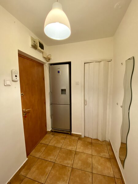 Drumul Taberei, intersectie Favorit,Bloc Tip Z,varianta cu bucatarie 9mp